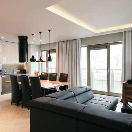 Exclusive Aparthotel 4*